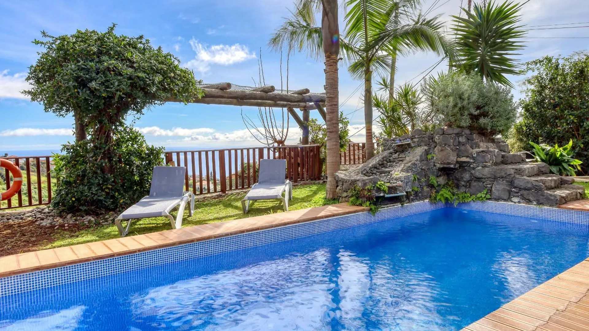 Ricardo House, A Home In Madeira Calheta