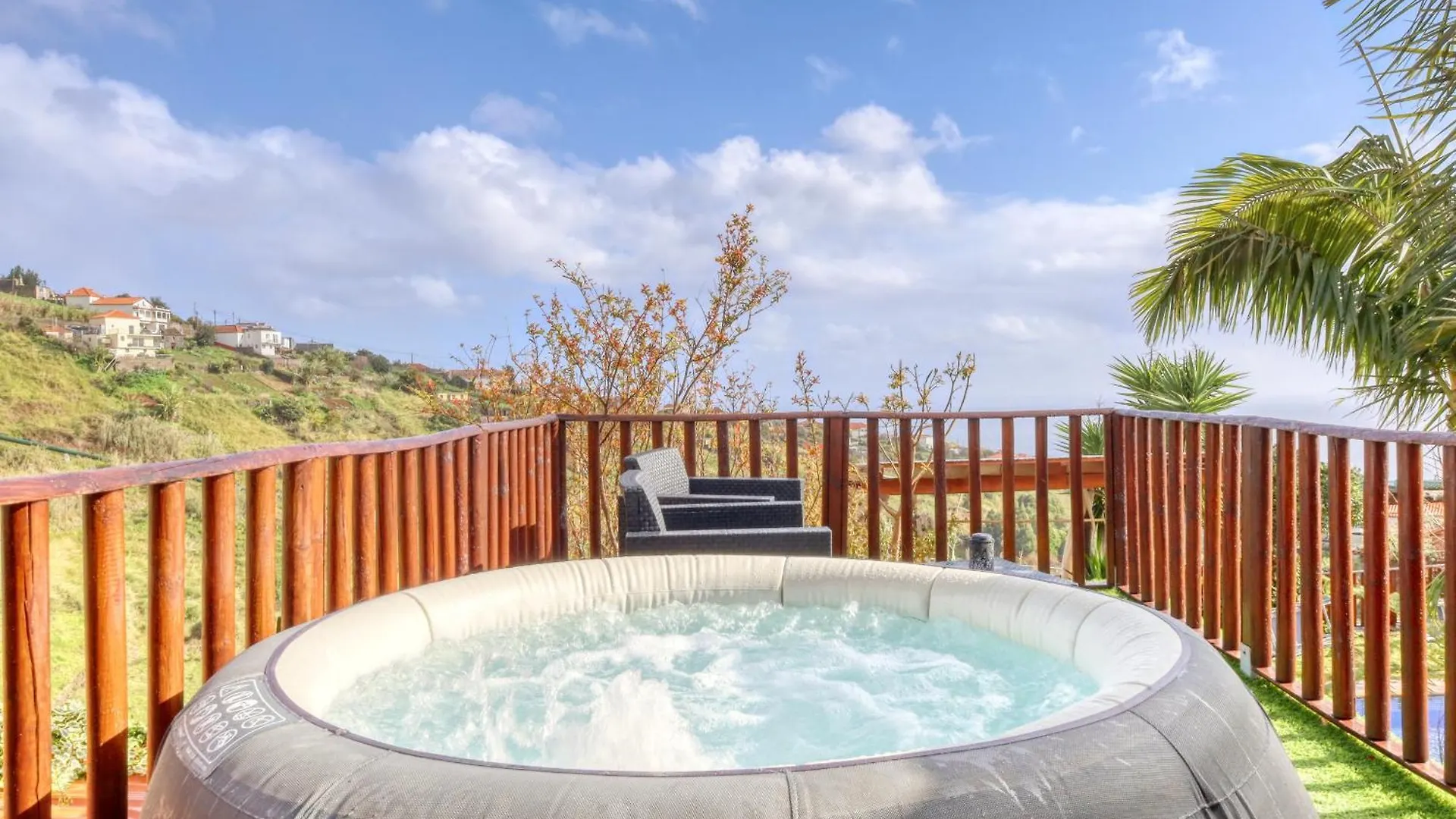 Villa Ricardo House, A Home In Madeira Calheta